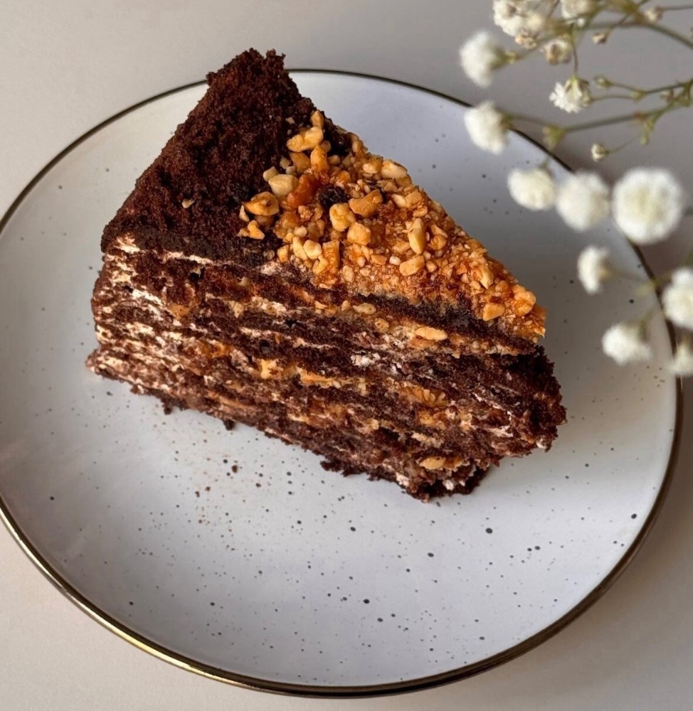 Торт Снікерс