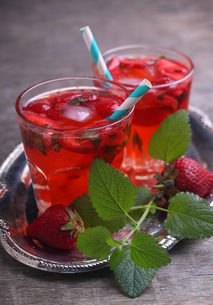 Лимонад полуничний.