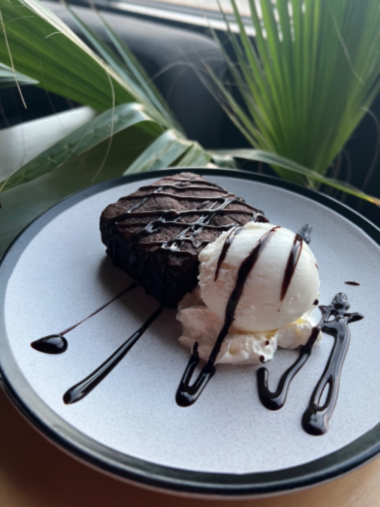 Десерт брауні