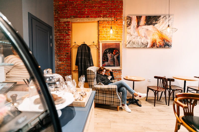 retail bakery interior