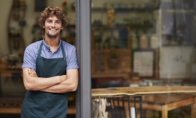 managing restaurant staff managing restaurant staff