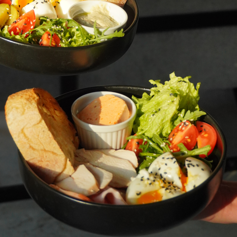 Сніданок з шинкою та куркой