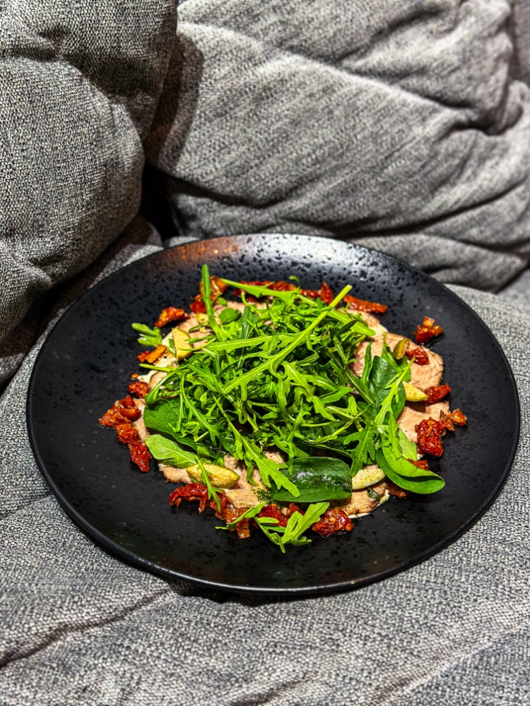 Вітелло Тонато