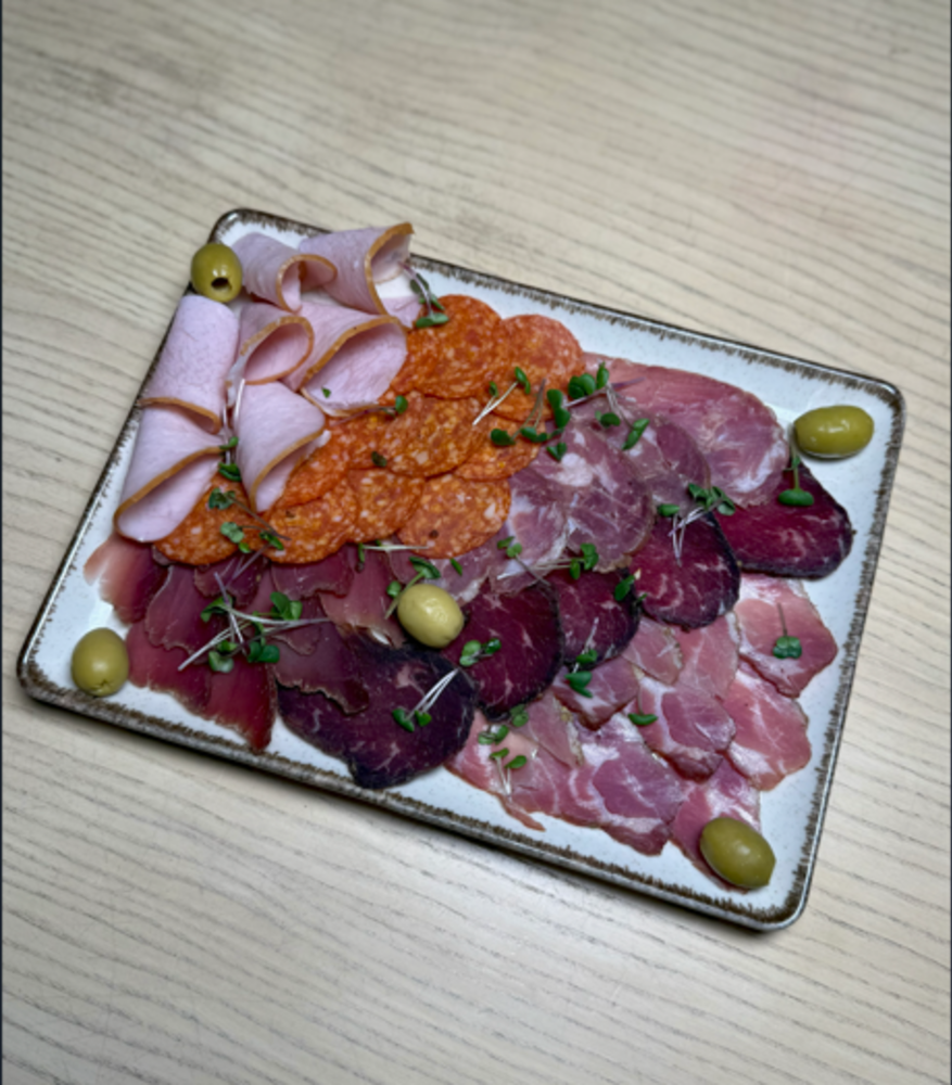 М'ясна тарілка