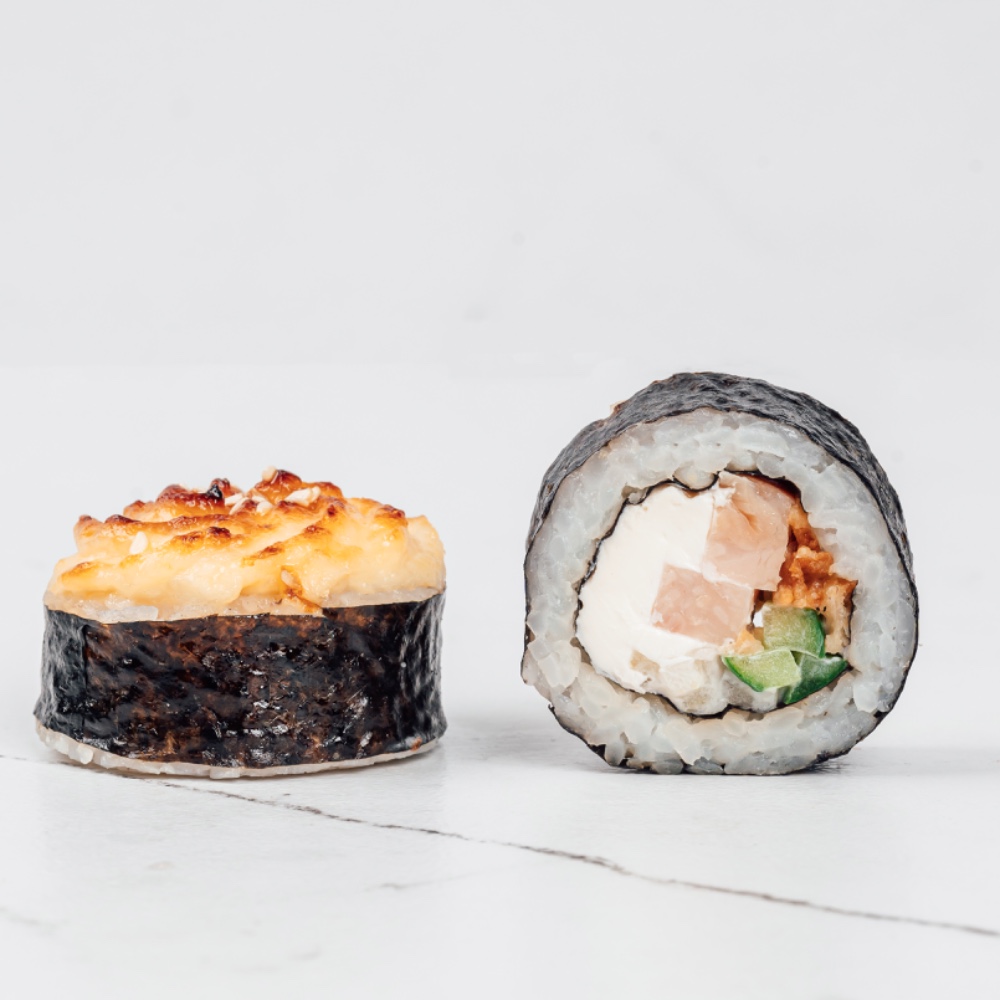 Mega-Rolls with Chicken, 10 pcs.