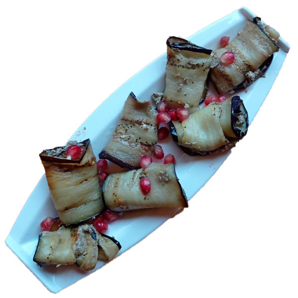 Eggplants with walnuts
