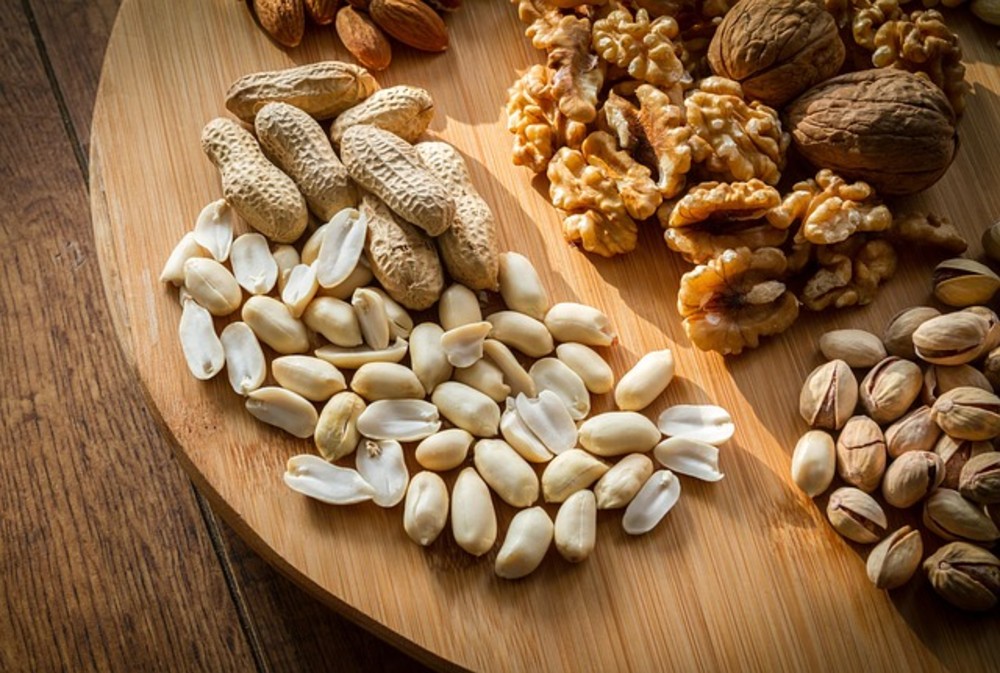 Snack mix plate