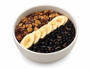 Sneakers Protein Smoothie Bowl