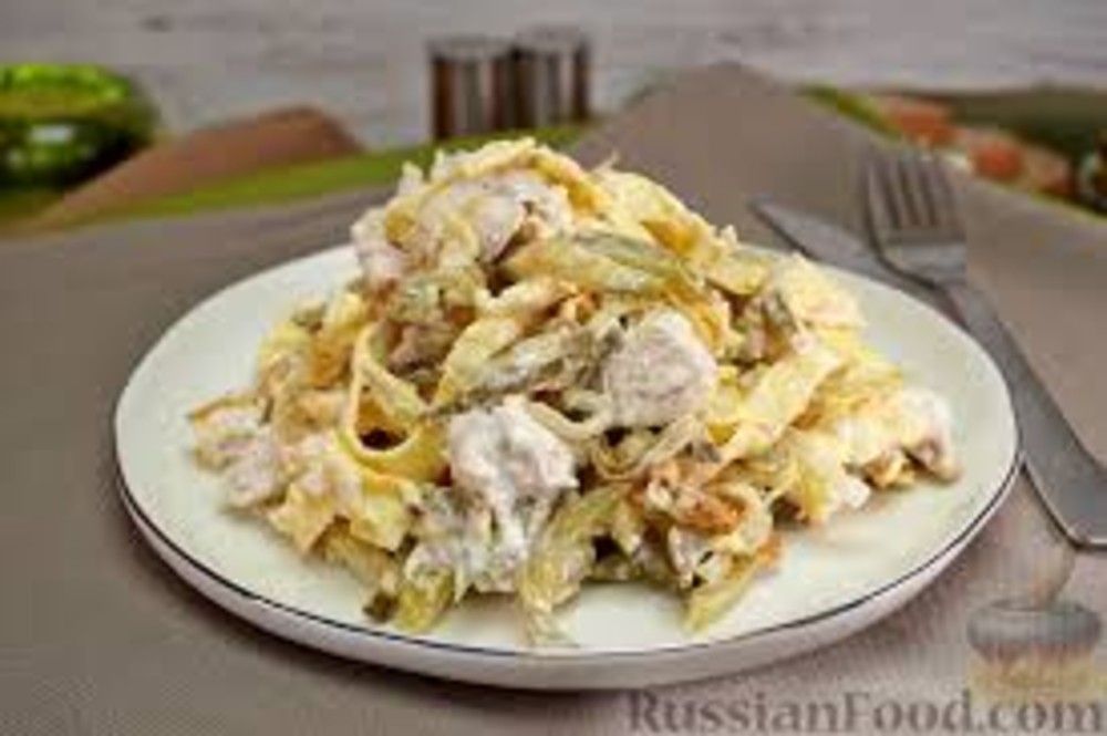 Салат с курицей