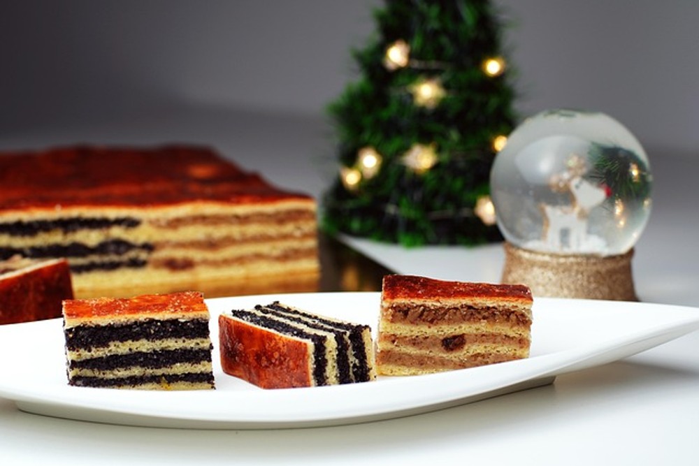 Мак пироженный