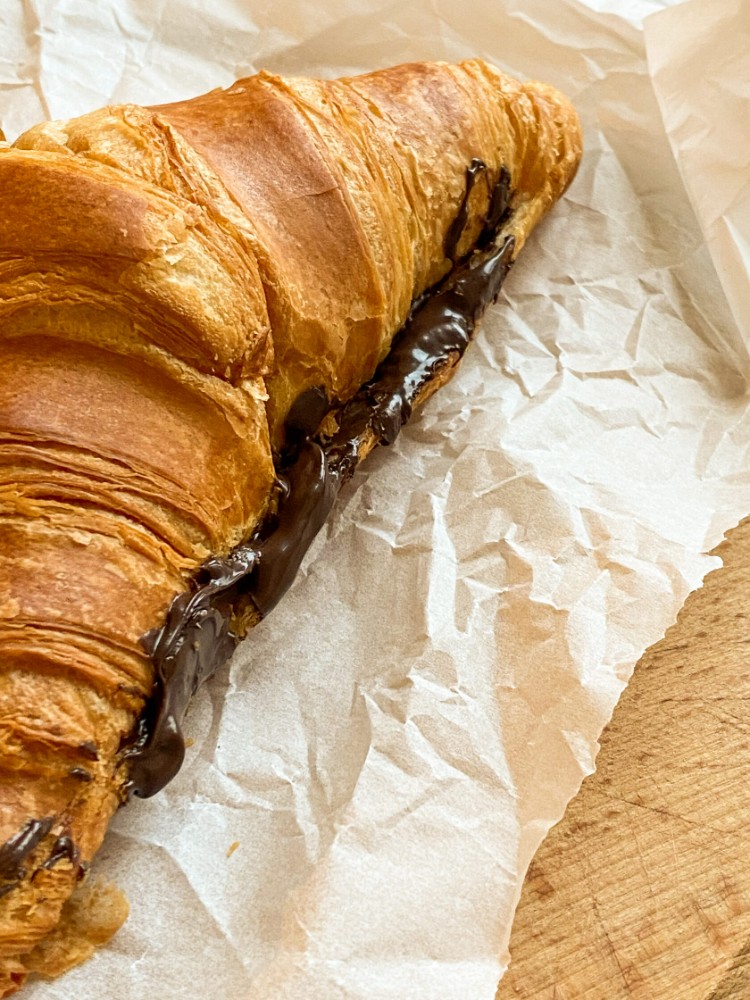 Круасан з нутеллою 90гр